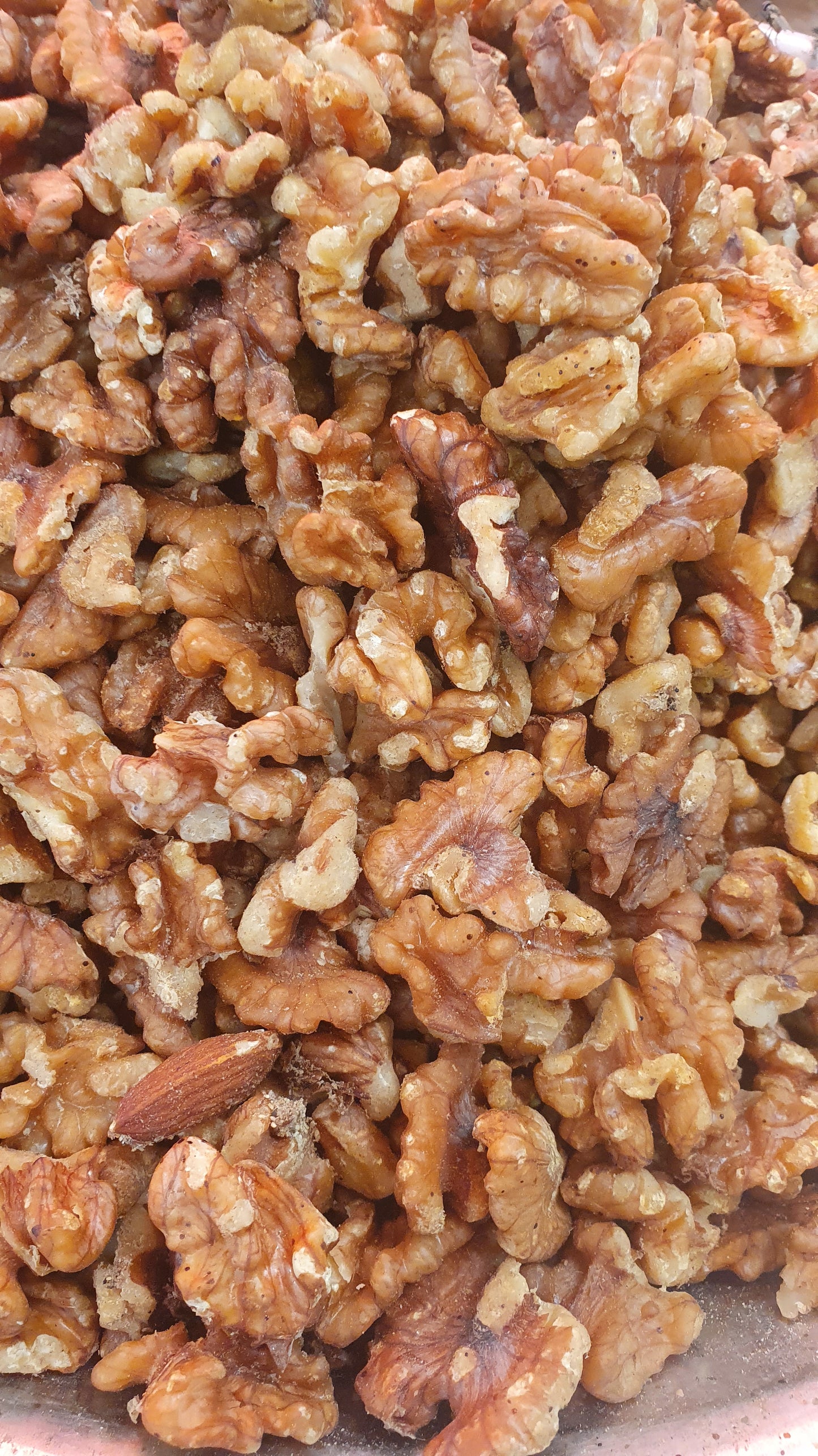 JB - Walnut - Shelled (Girri) - B Quality