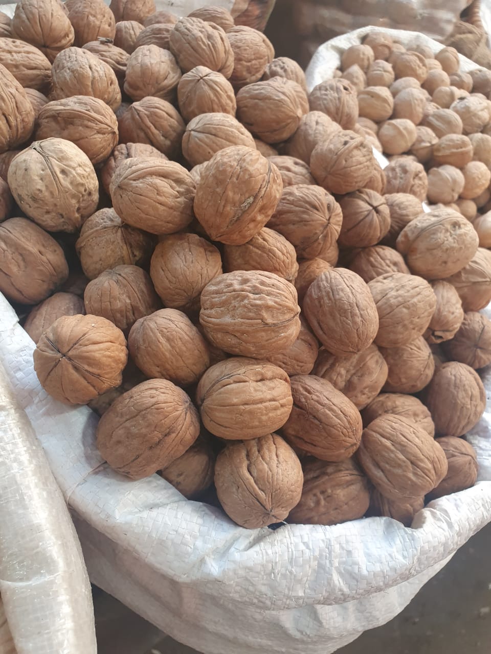 JB - Walnut - American - Unshelled (Kaghzi) - 1 KG