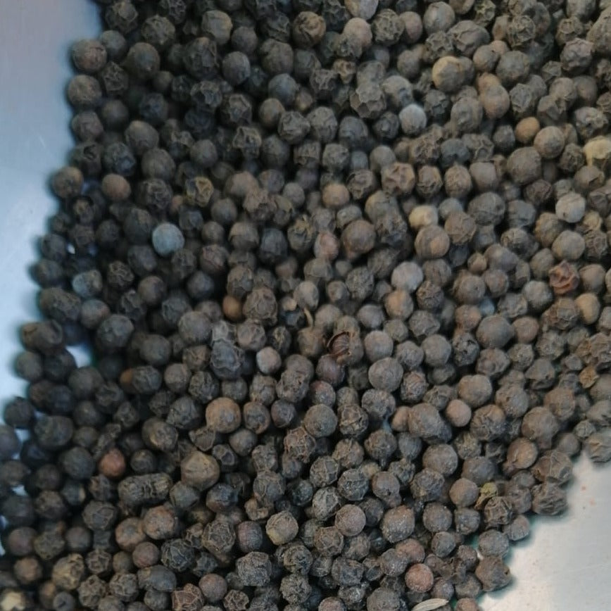sabut whole black pepper
