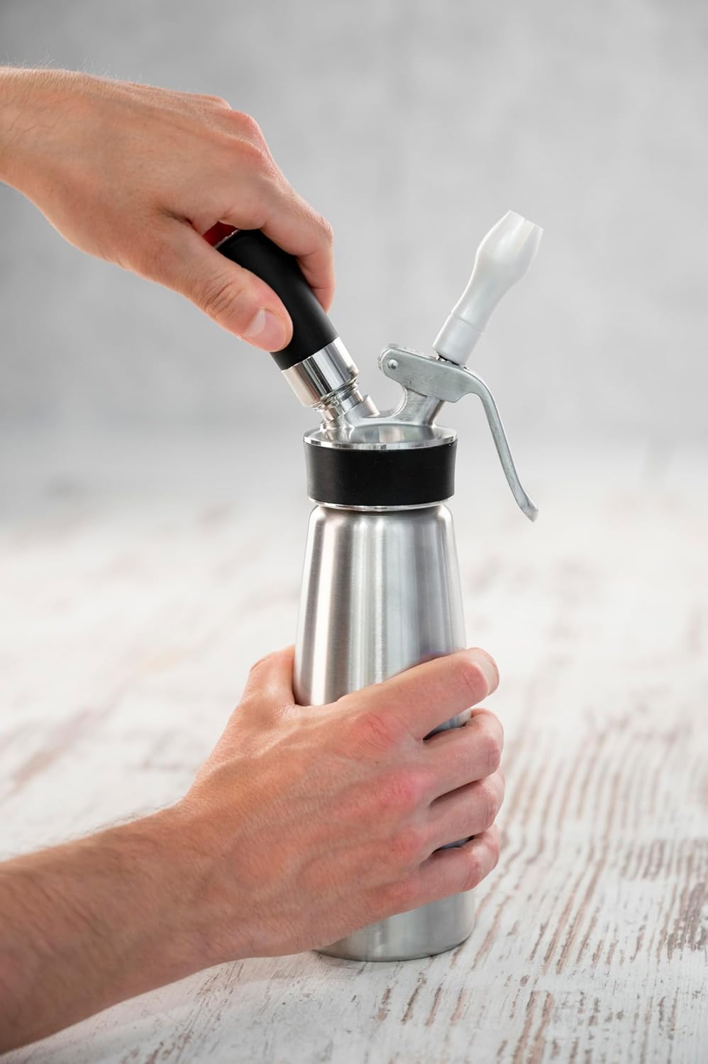 iSi - Whipper Cream Chargers - 10 N₂O cartridges per pack