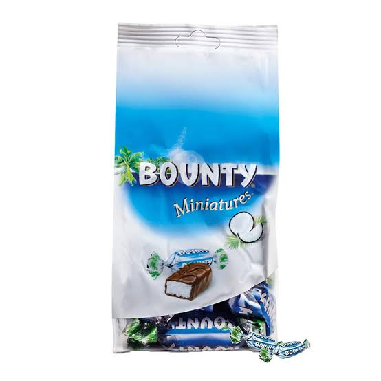 Bounty - Minis - Moist Tender Coconut Covered In Thick Milk Chocolate - Bars - 220 gm