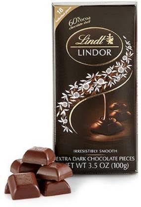 Lindt - Lindor - Extra Dark - Irresistibly Smooth Milk Chocolate - 100g